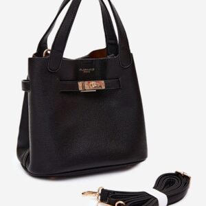 Everyday handbag model 230346 Step in style