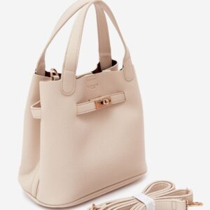 Everyday handbag model 230350 Step in style
